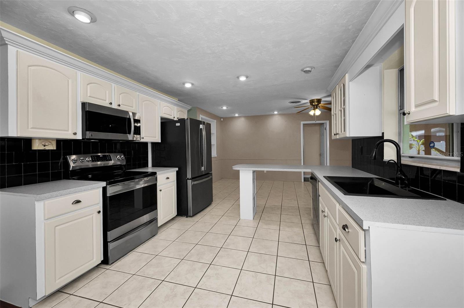 9083 Briarwood Drive, FL