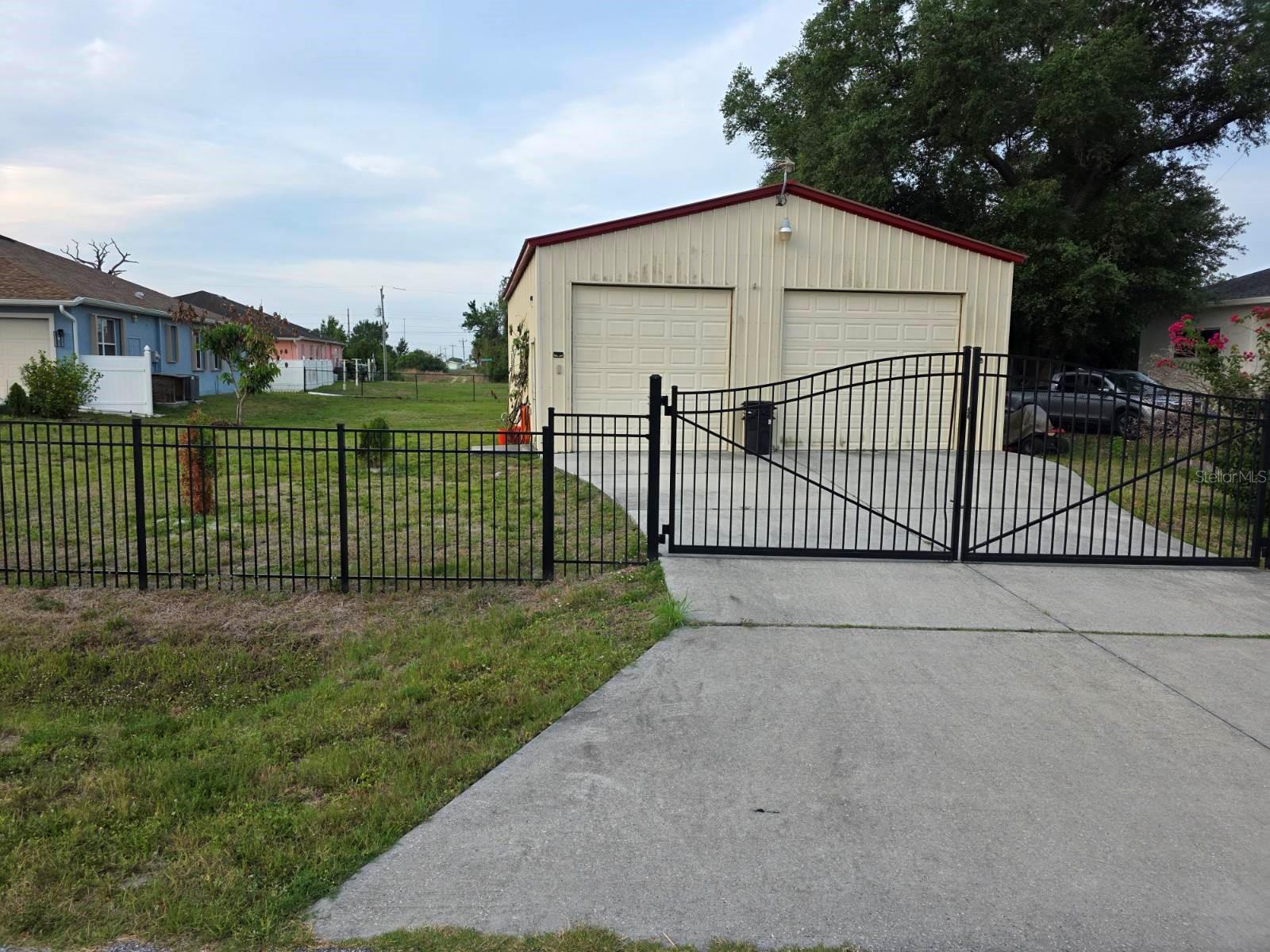102 Bayamo Drive, FL