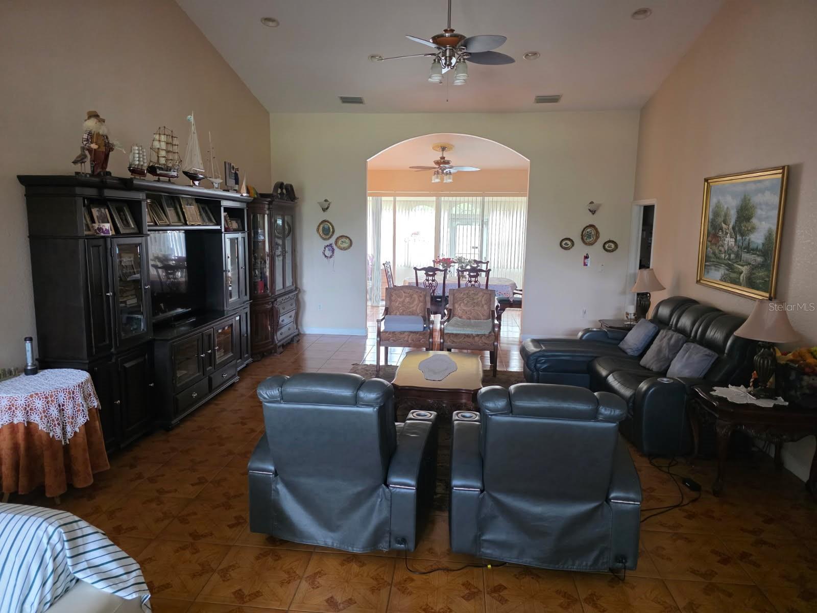 102 Bayamo Drive, FL