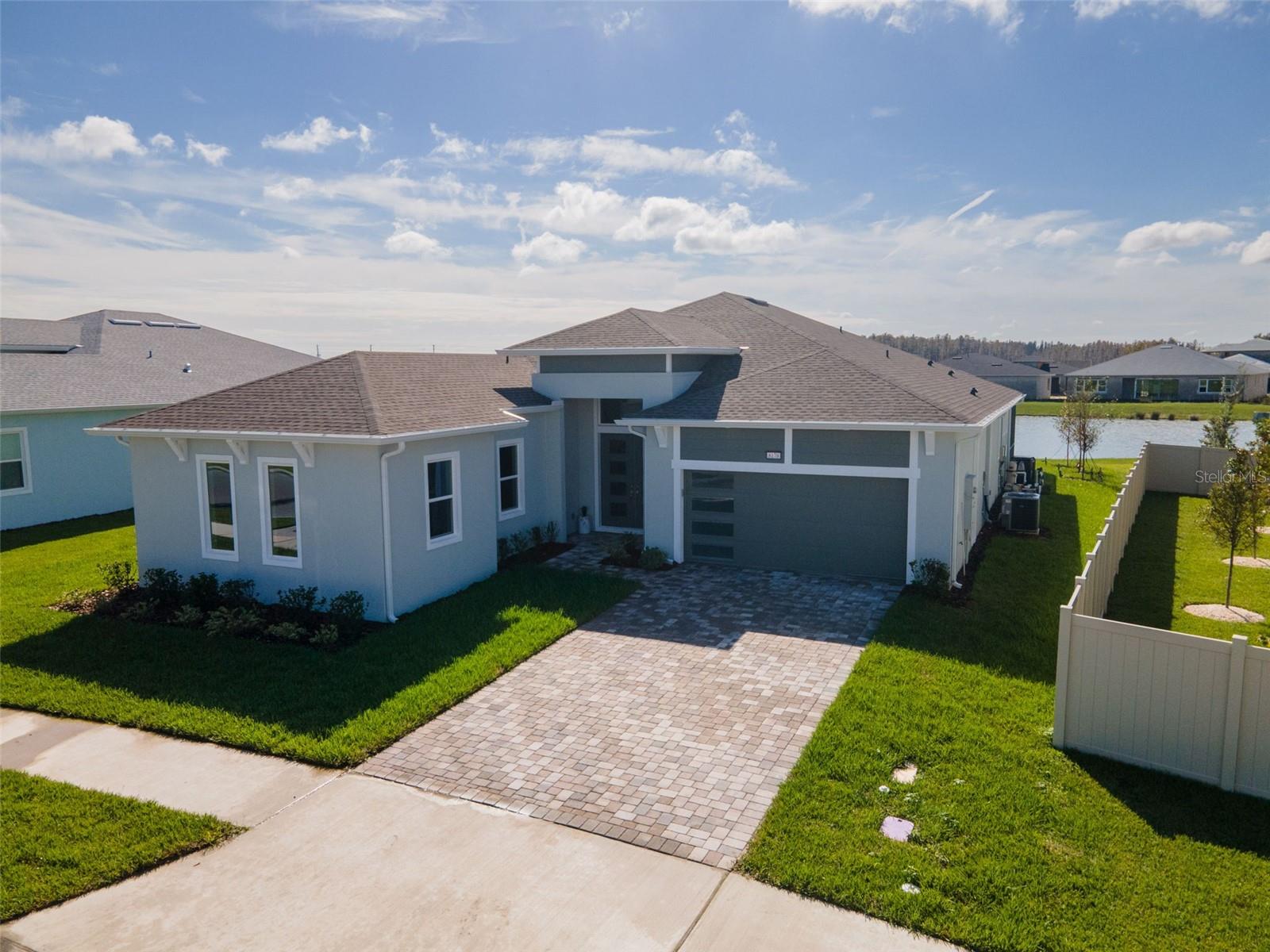 8178 Ivy Stark Blvd, FL