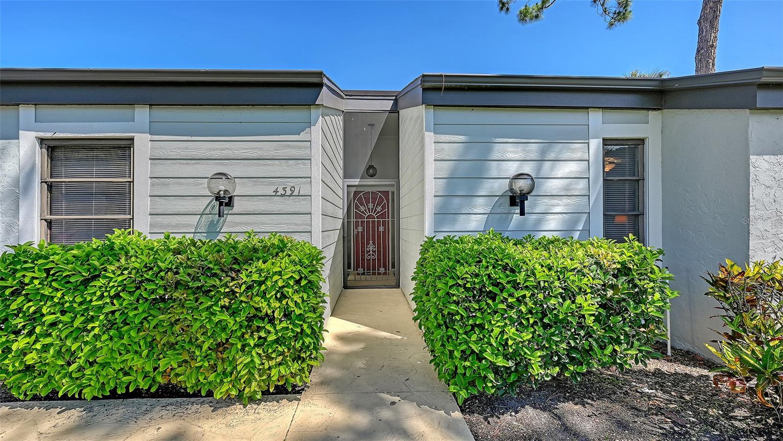 4391 Woodmans Chart, FL