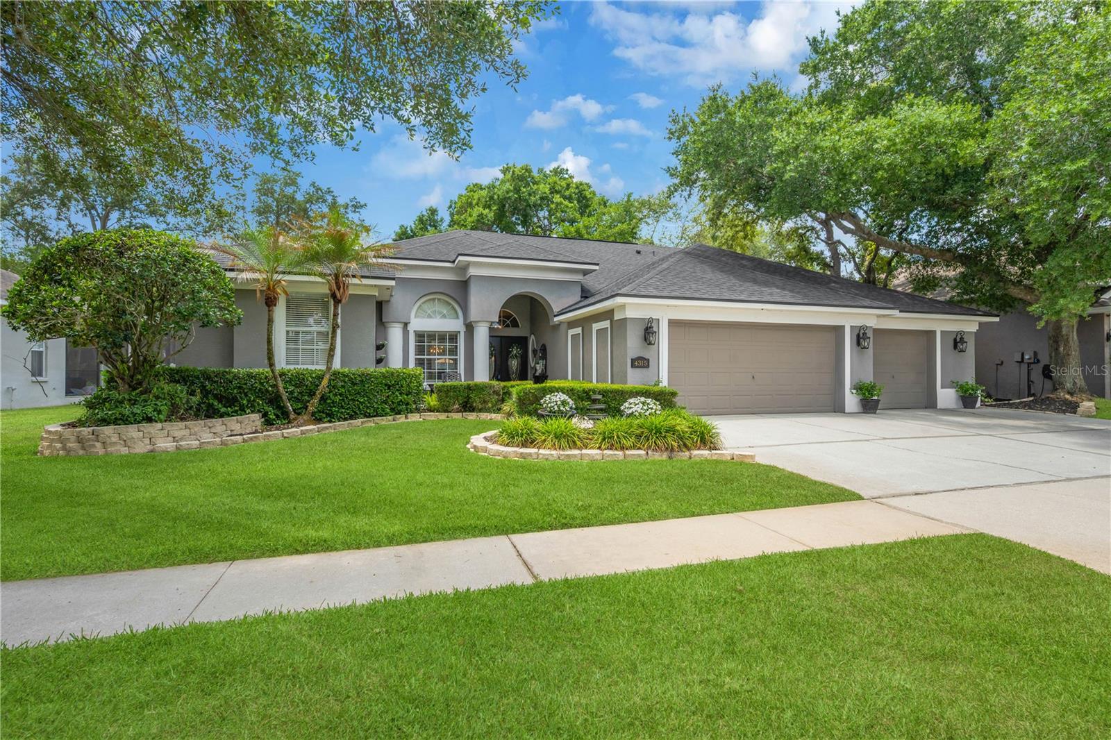 4315 Faircourt Drive, FL