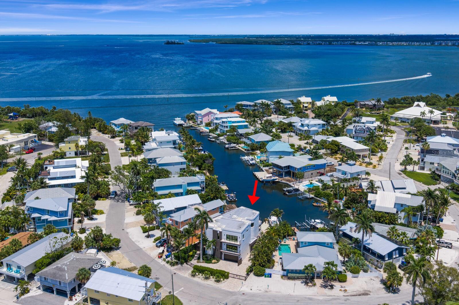 201 Harbor Drive, FL