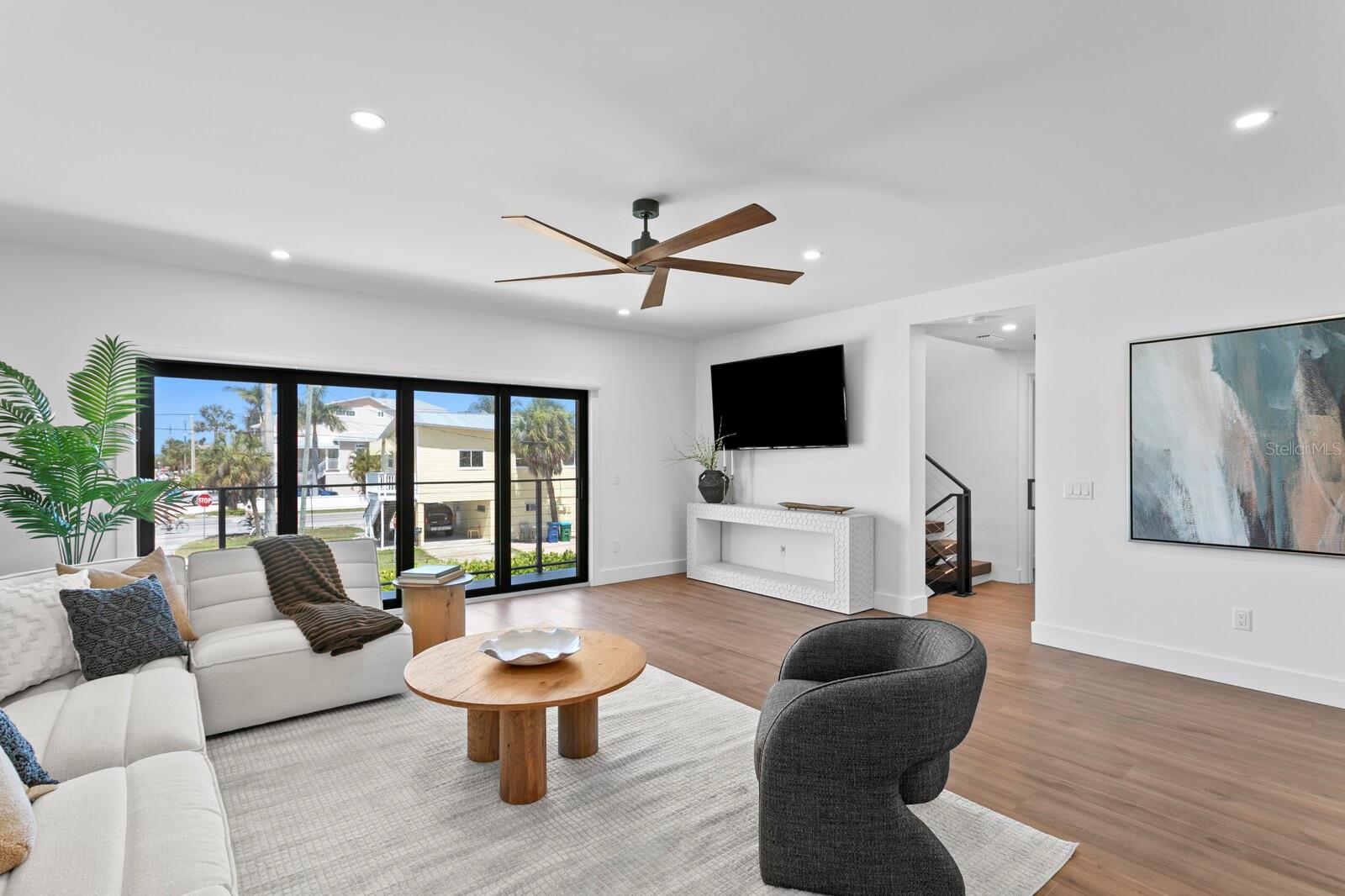 201 Harbor Drive, FL