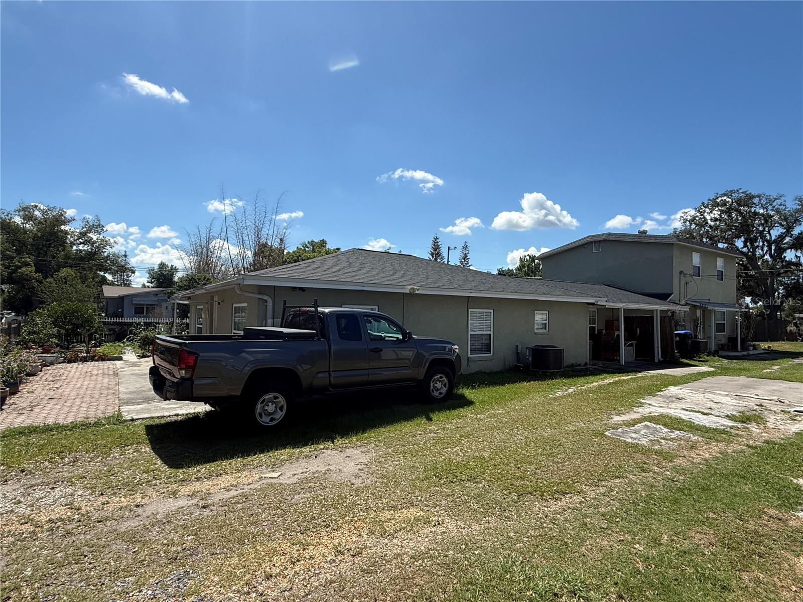 900 Timor Avenue, FL