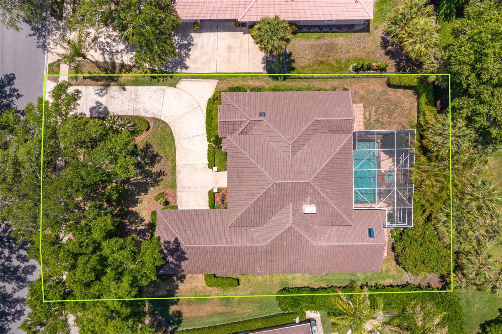 4965 Shoreline Circle, FL