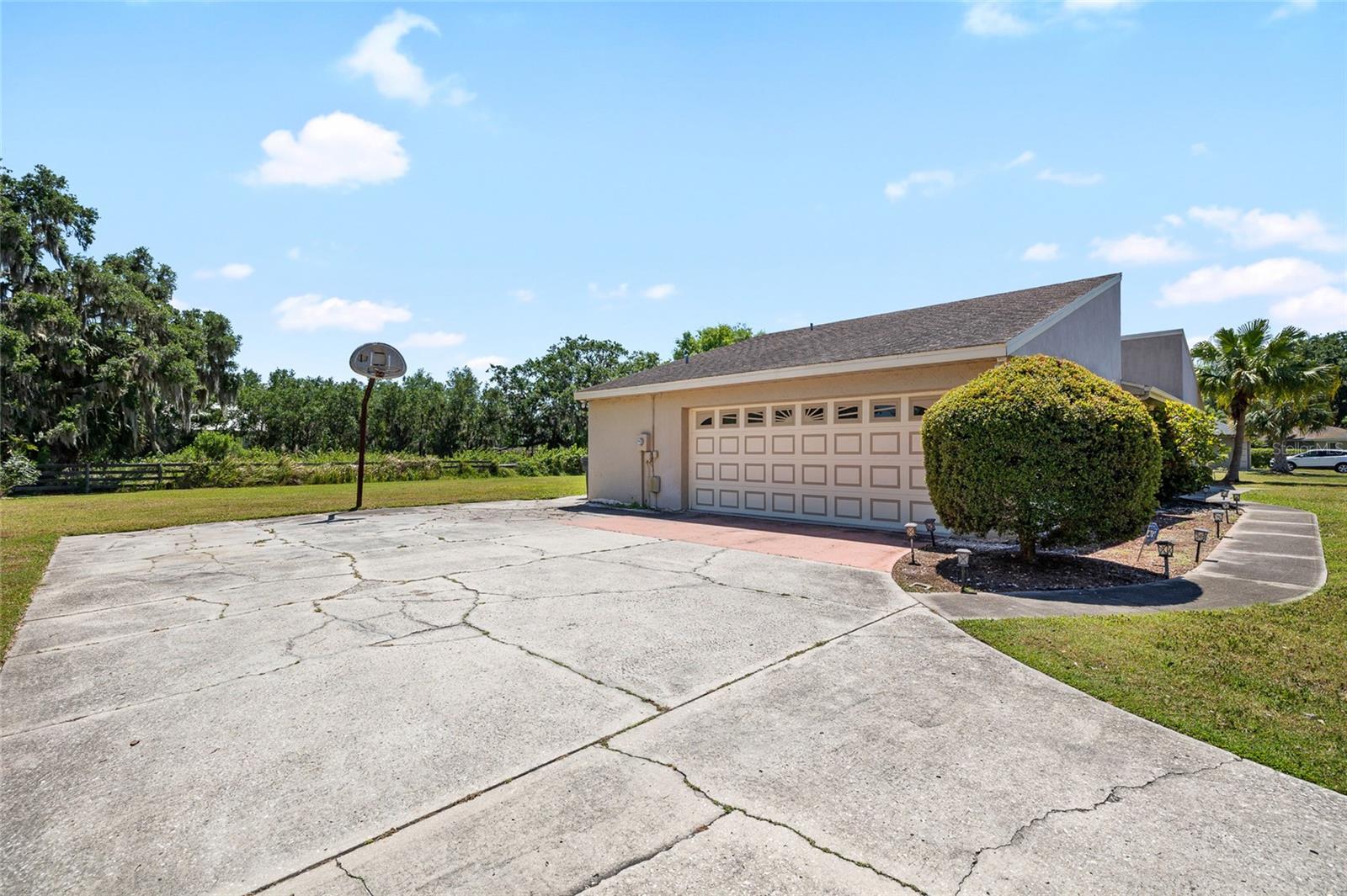 34 Misty Meadow Lane, FL