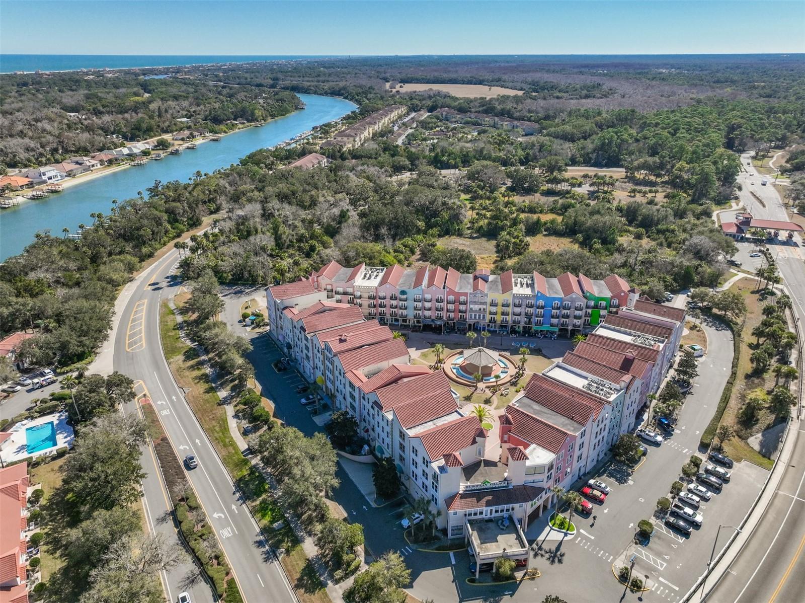 101 Palm Harbor Parkway, FL