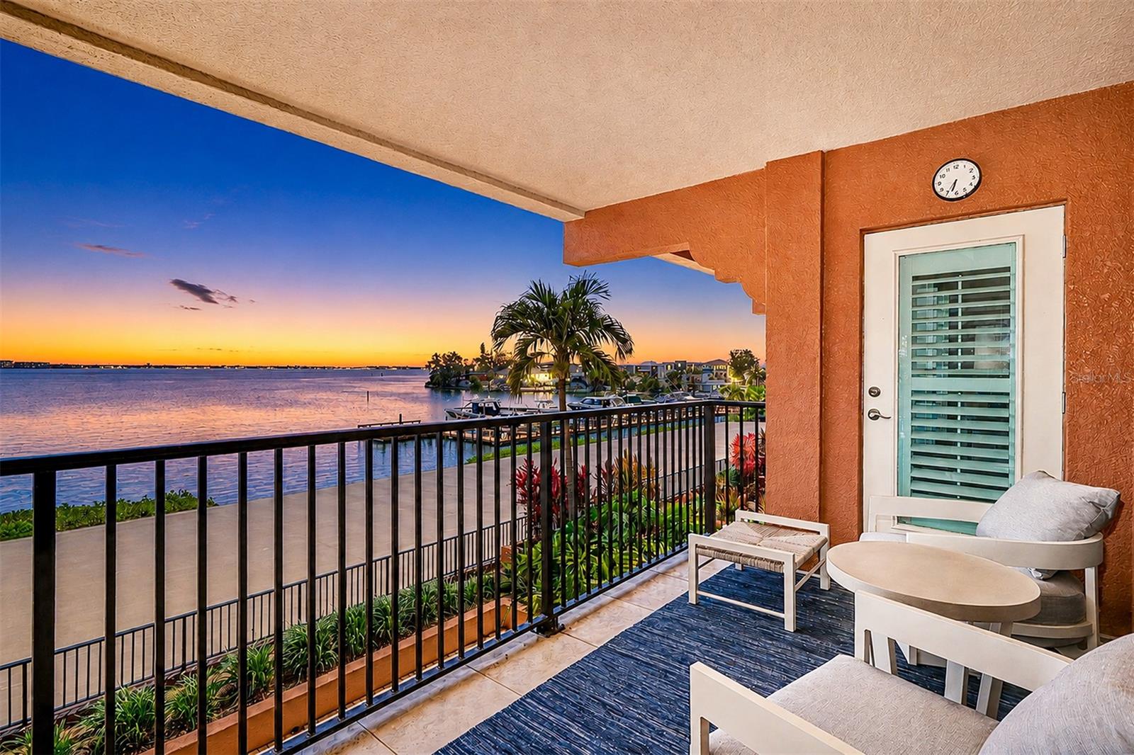 5301 Gulf Blvd #A304, FL