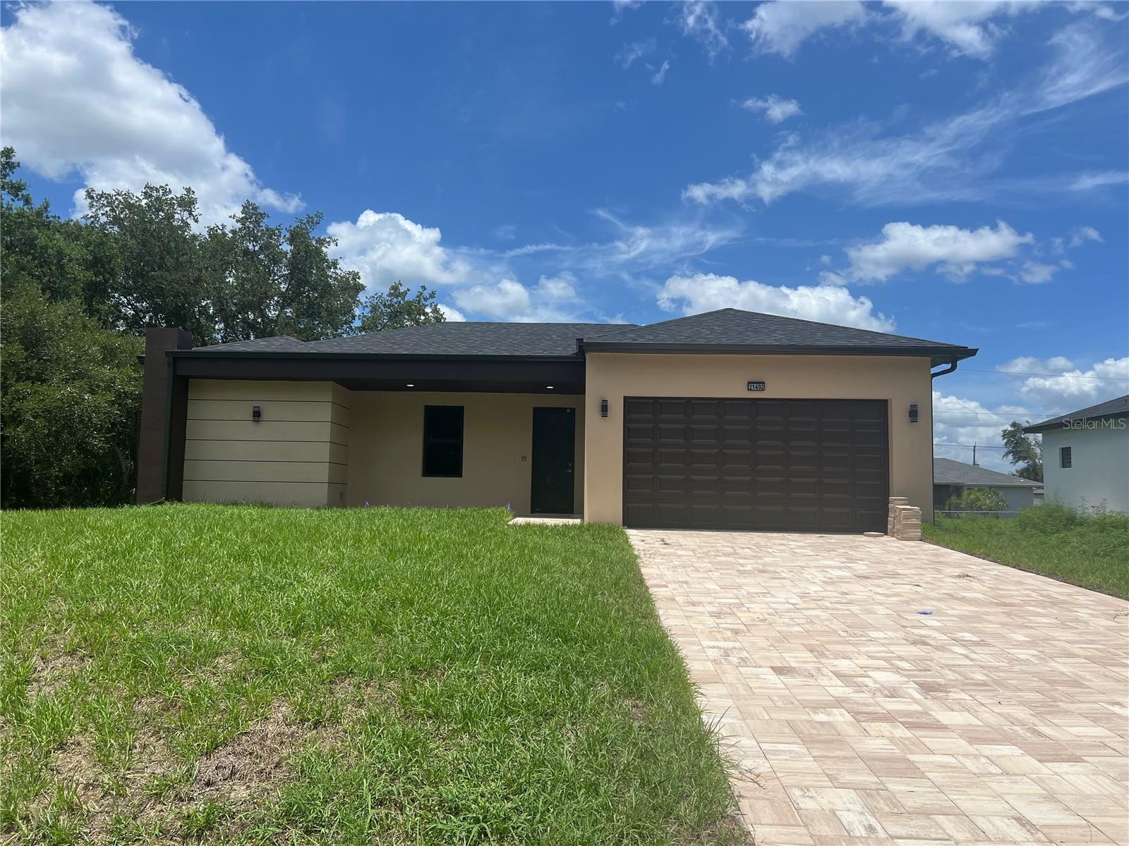 21492 Dollard Avenue, FL