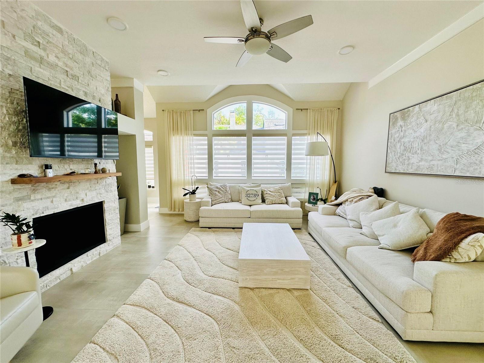 784 Pennsylvania Avenue, FL