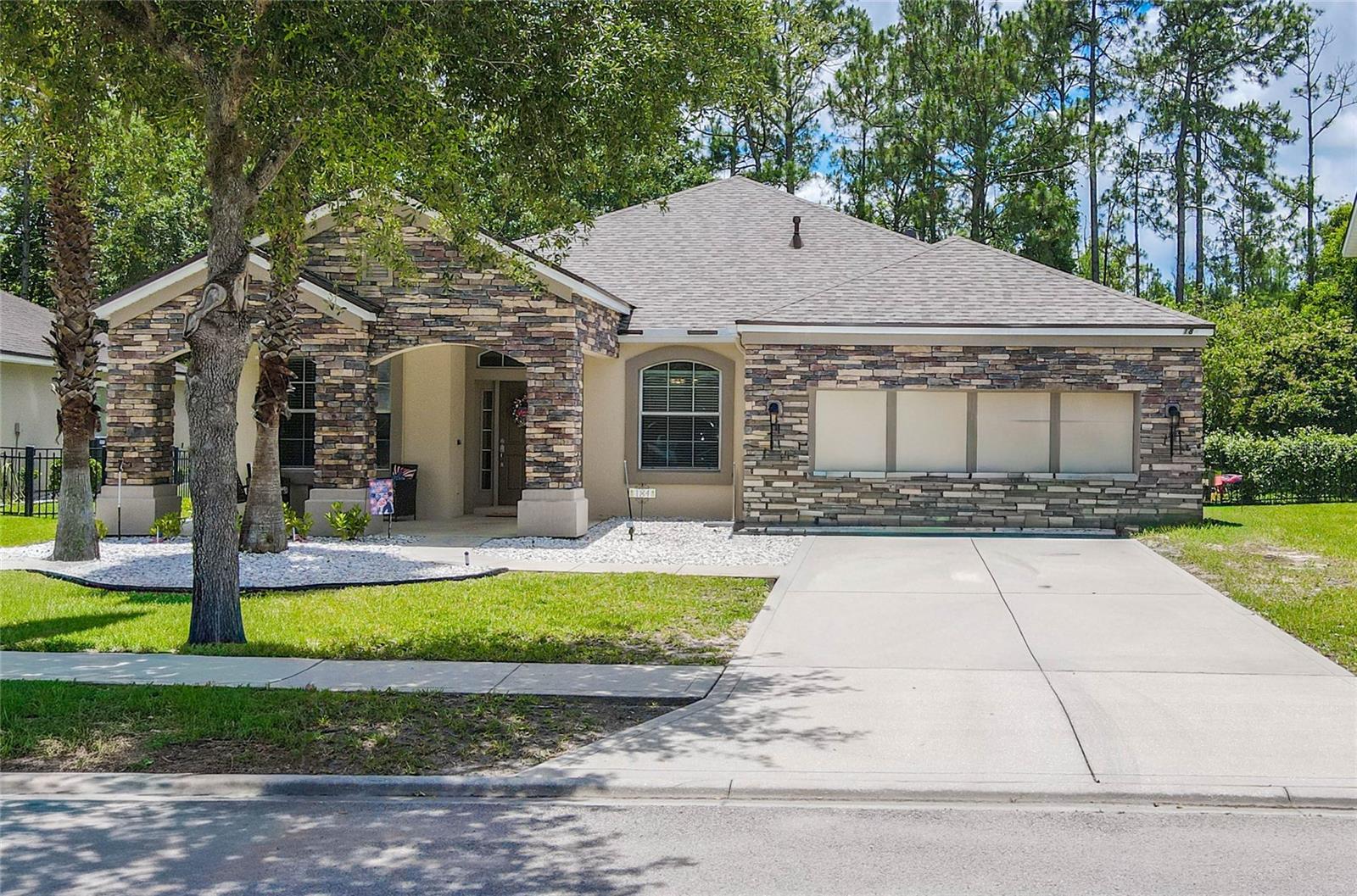 184 S Arabella Way, FL