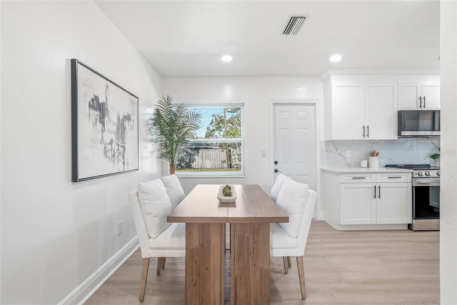 4720 Mohegan Road, FL