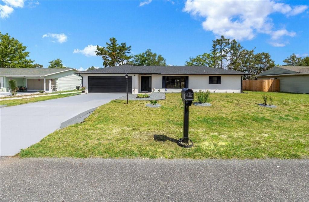 59 Silver Place, FL