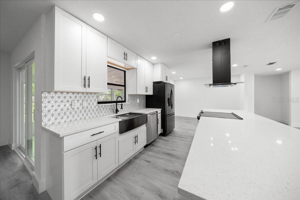 59 Silver Place, FL