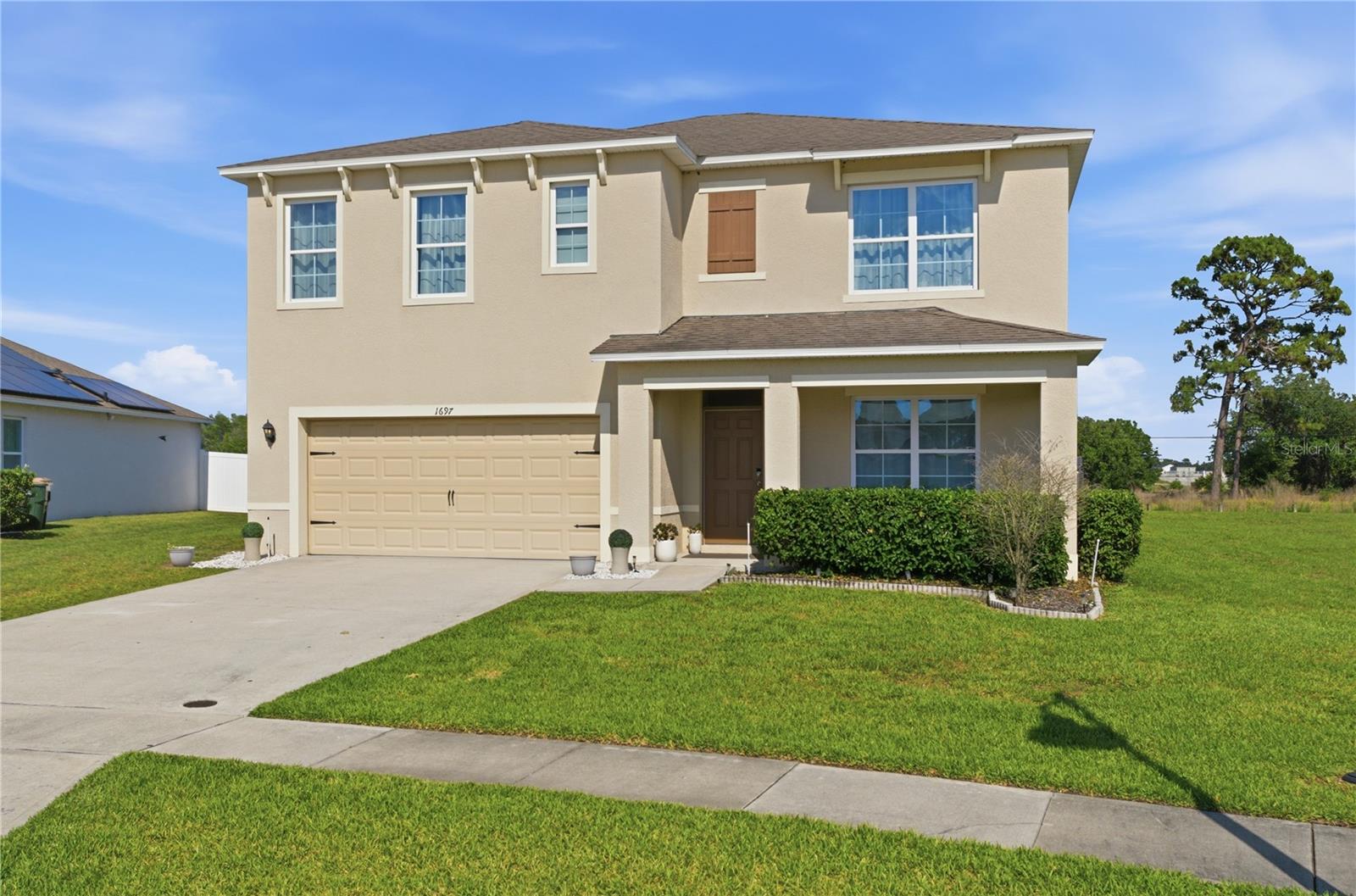 1697 Bay Breeze Dr, FL
