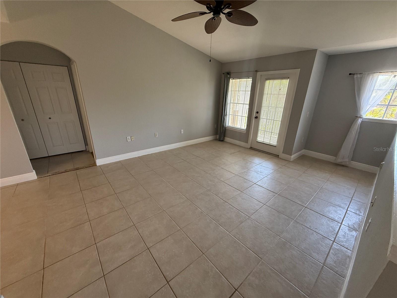 8932 Manor Loop, FL
