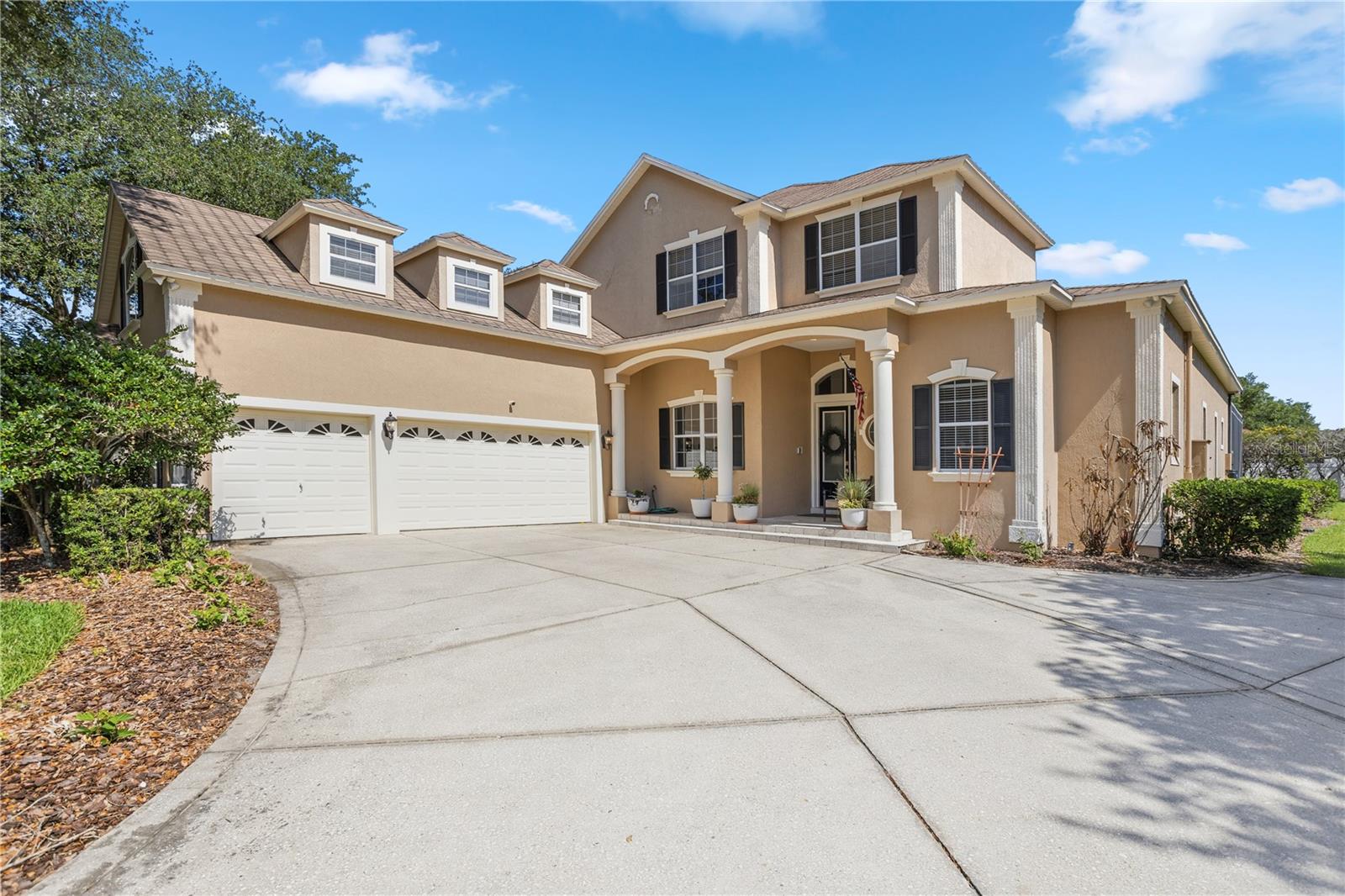 9527 Queensbury Ct, FL