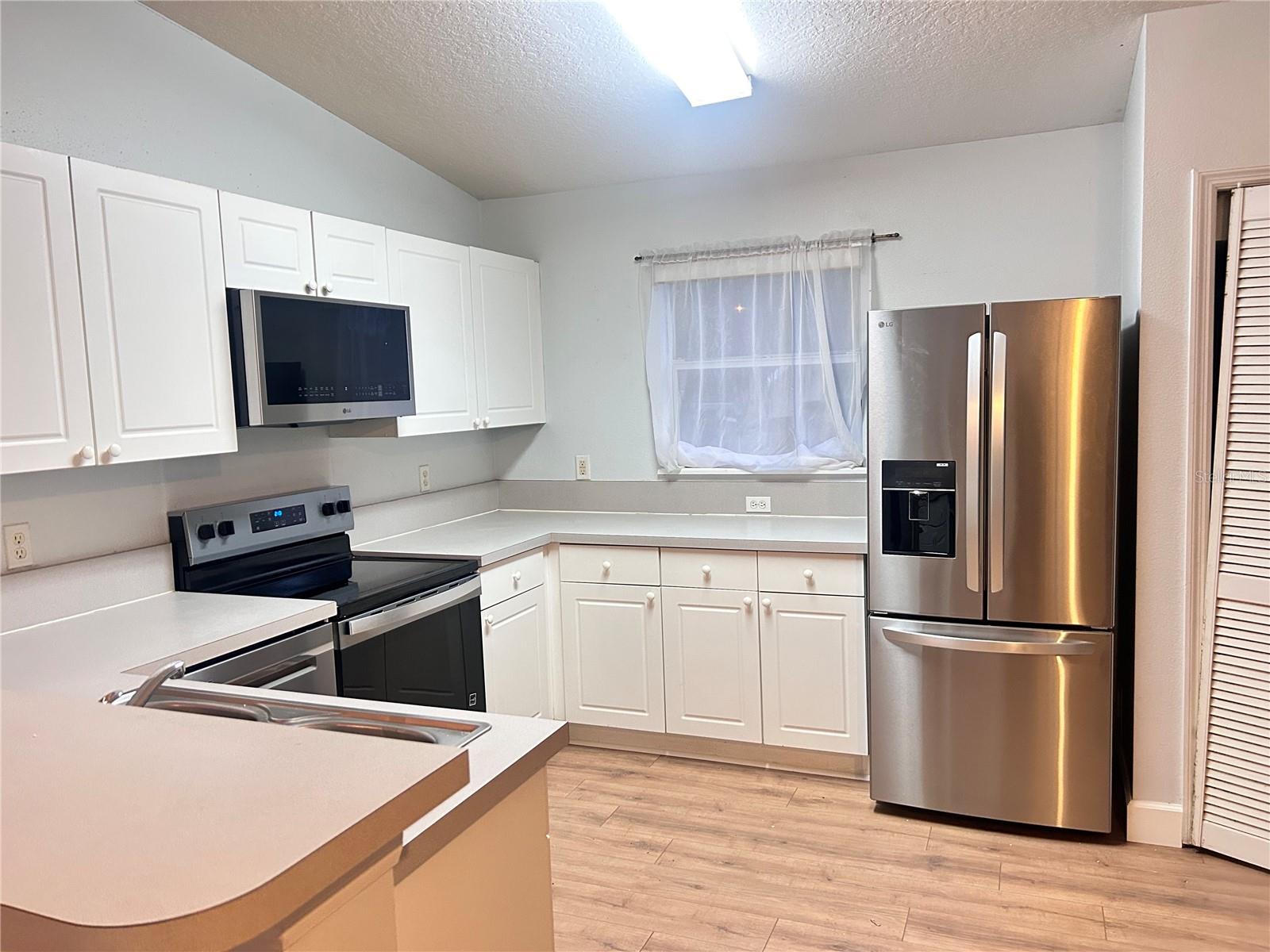 8825 Grand Palms Circle, FL