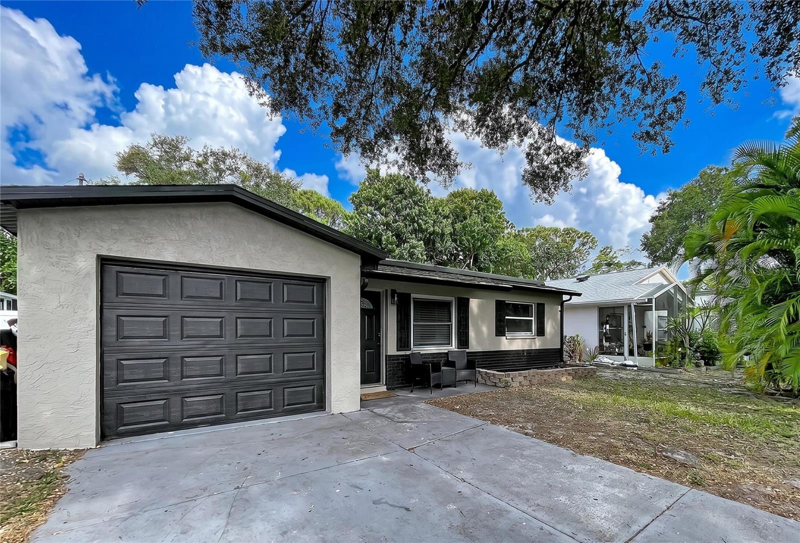 8320 43rd Way N, FL