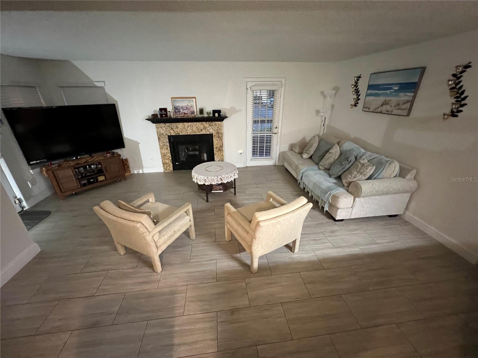 5587 Devonbriar Way, FL