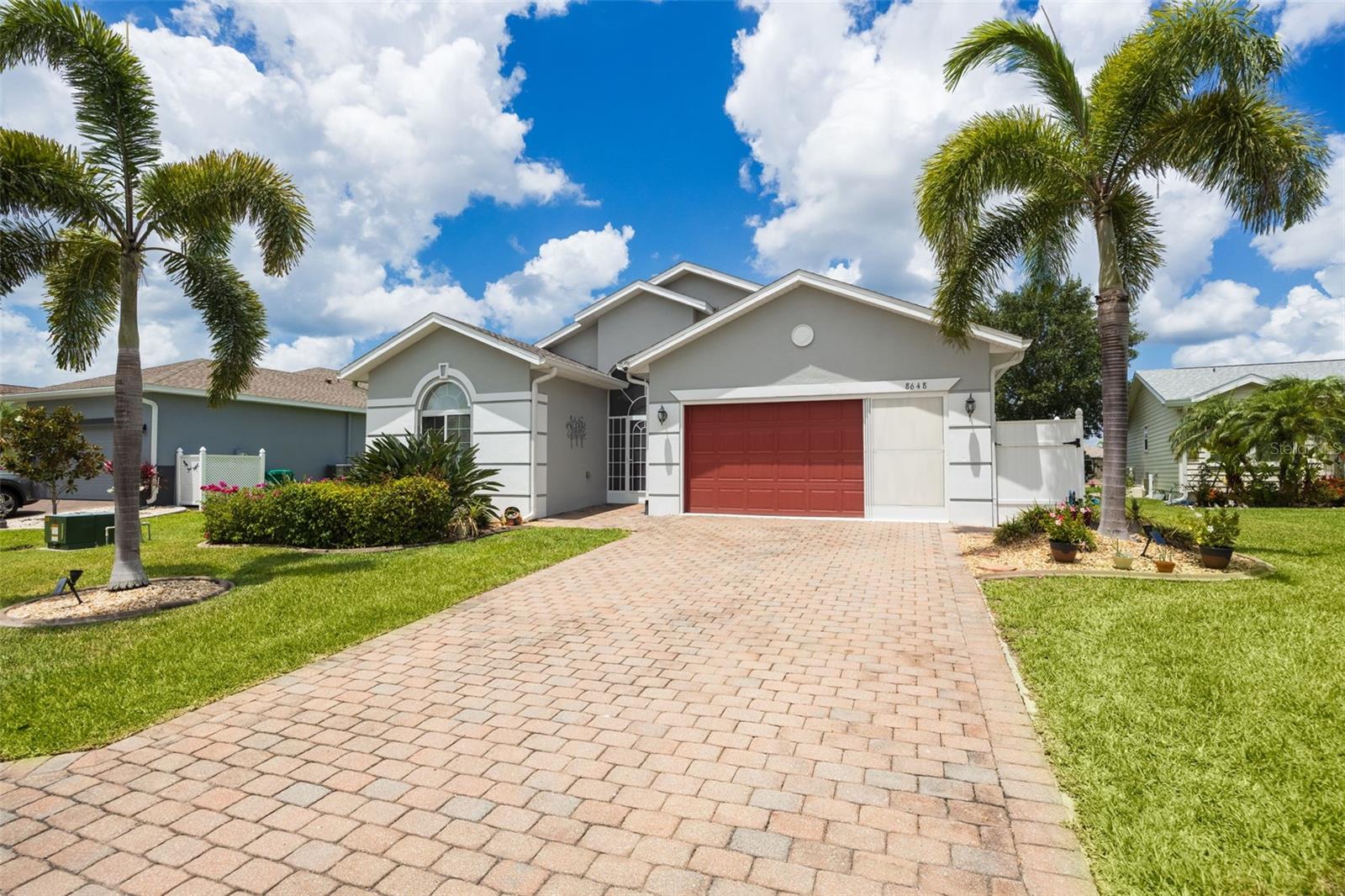 8648 Lake Front Court, FL