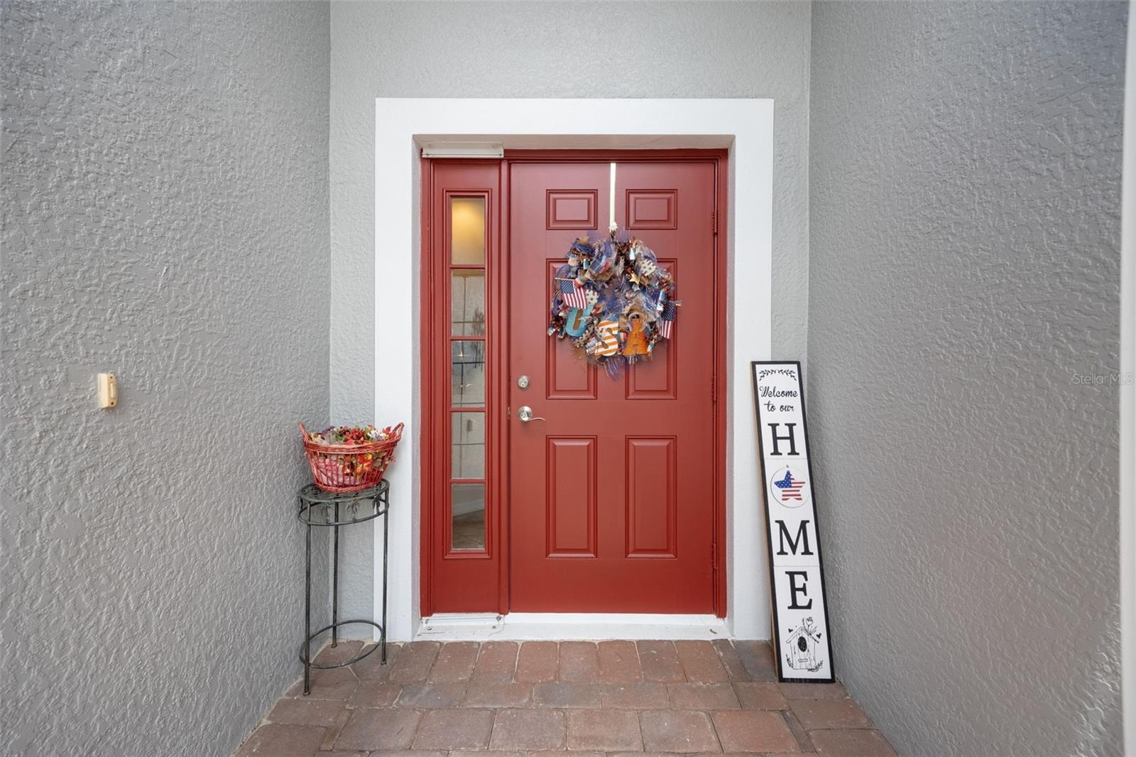 8648 Lake Front Court, FL