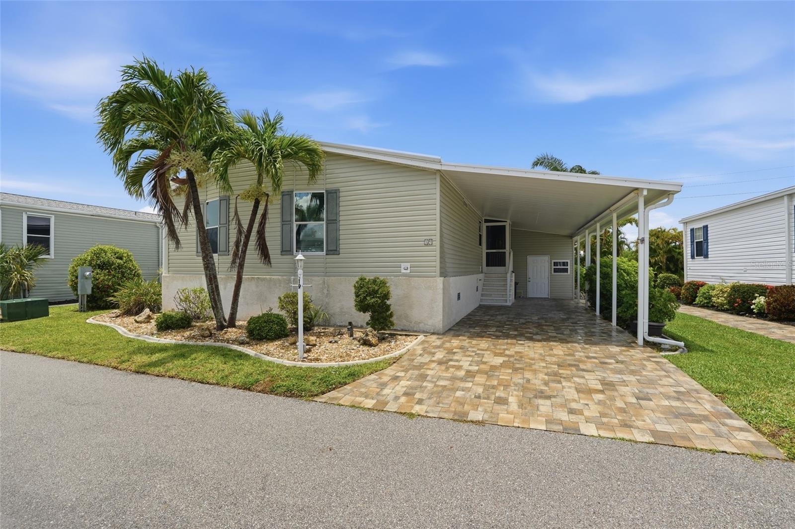 19 Holland Drive, FL