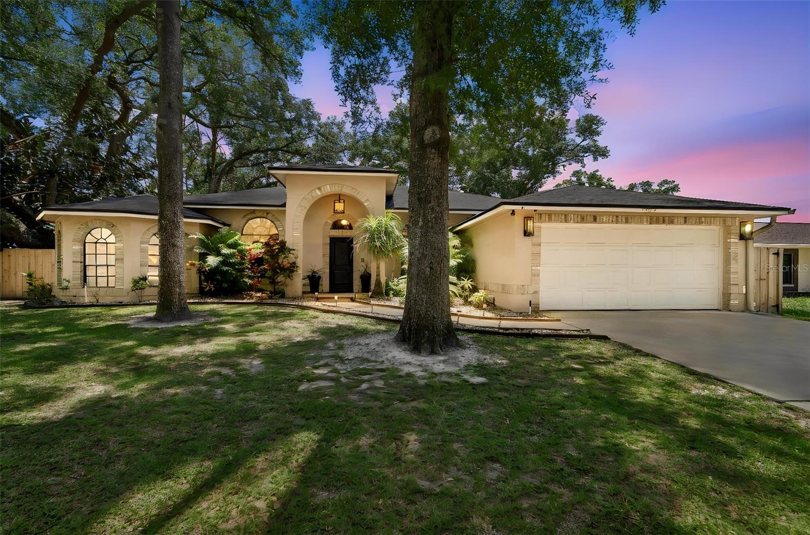 3602 Arlington Oaks Ct, FL