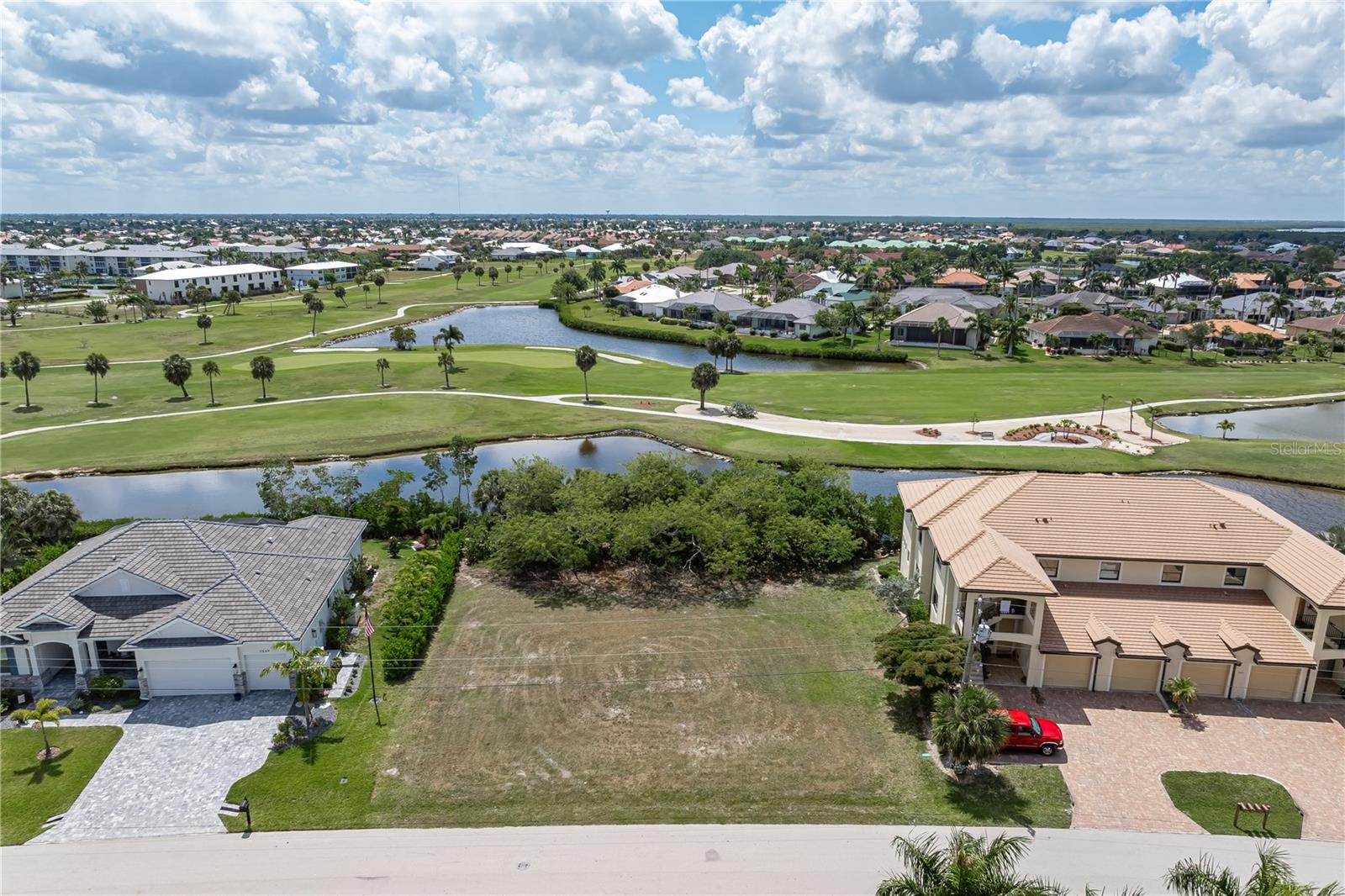 2053 Padre Island Dr, FL