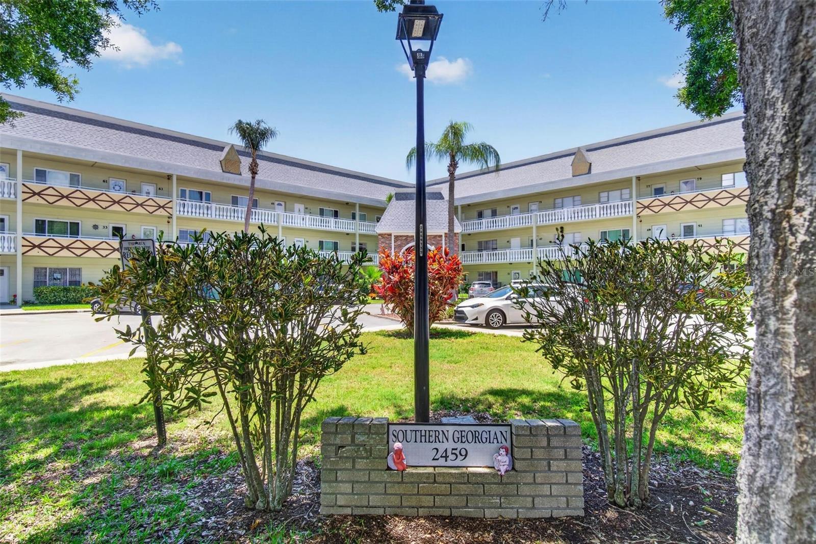 2459 Columbia Dr #67, FL