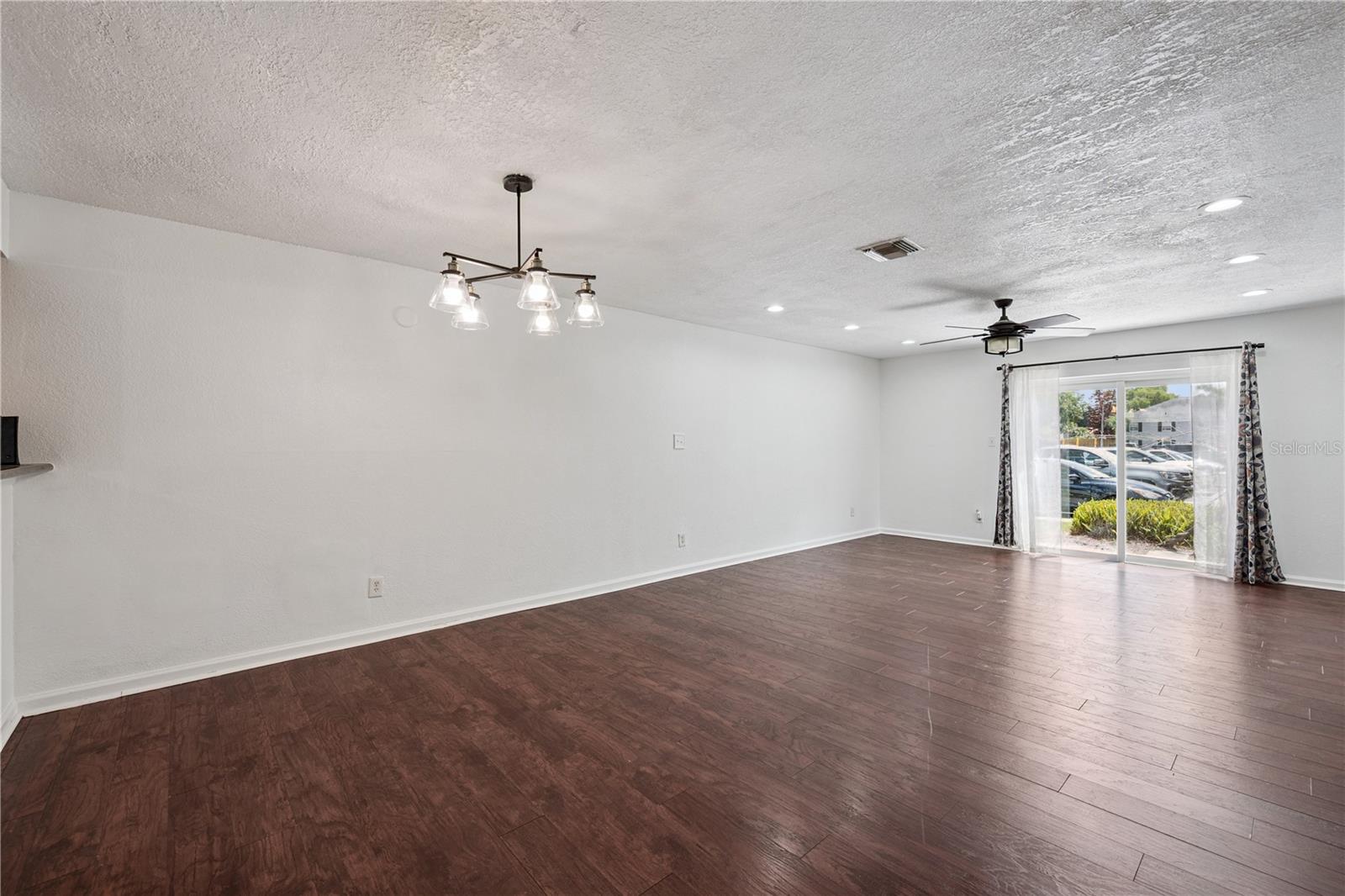 193 Lewfield Circle, FL
