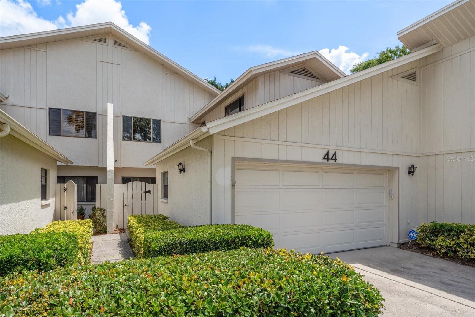 498 Lakeview Drive, FL