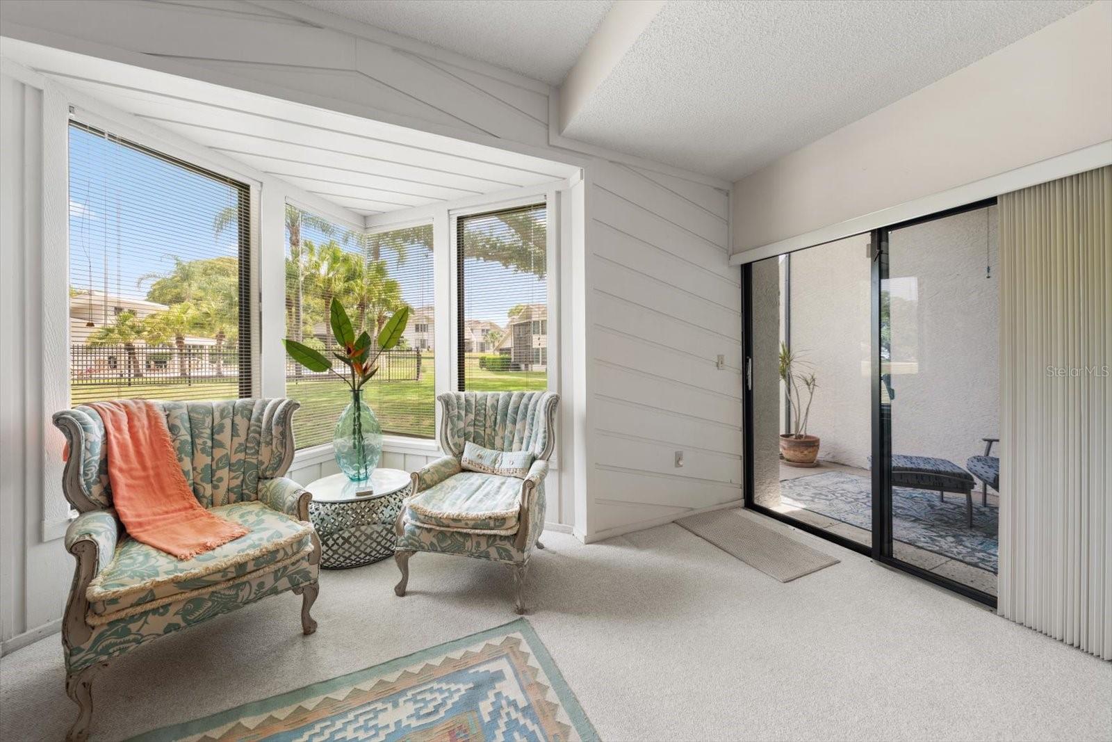 498 Lakeview Drive, FL