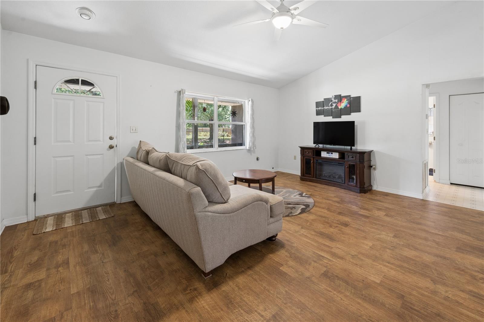1750 15th Street, FL