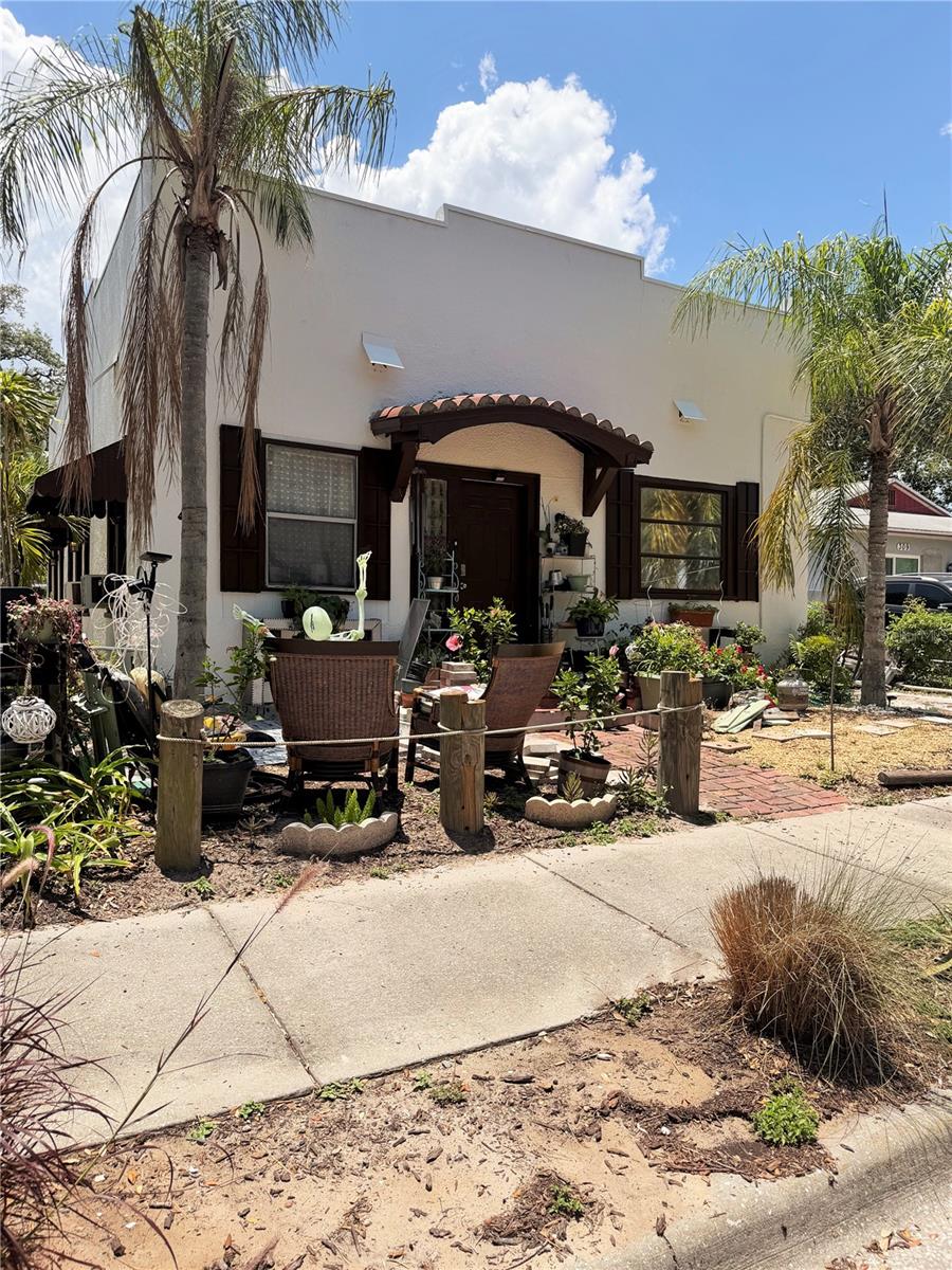 305 Woodrow Ave, FL