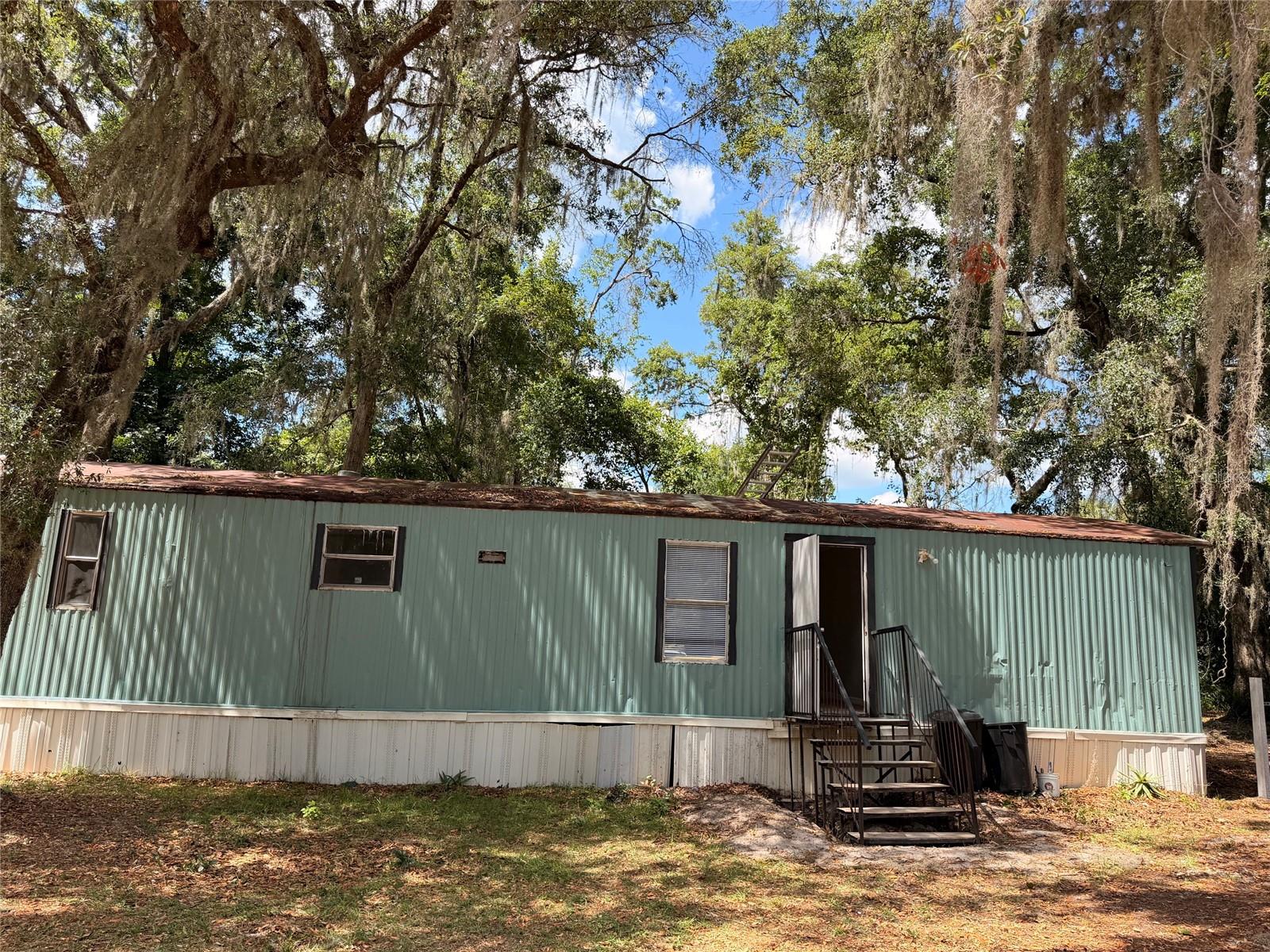 4575 Ne 167th Pl, FL