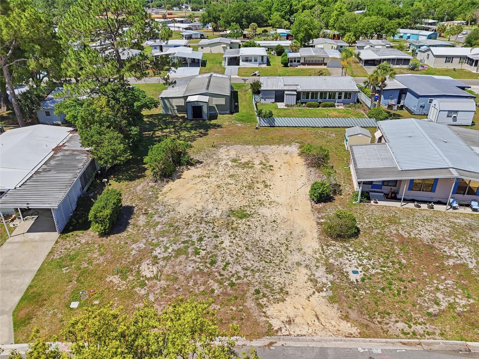 1223 Nassau Cir, FL