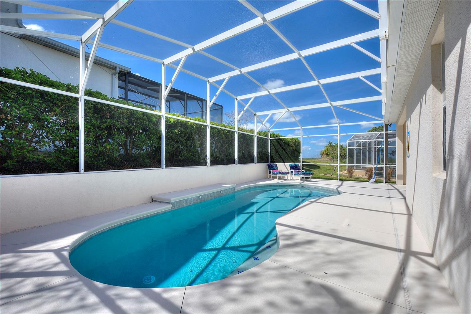 556 Bonville Drive, FL