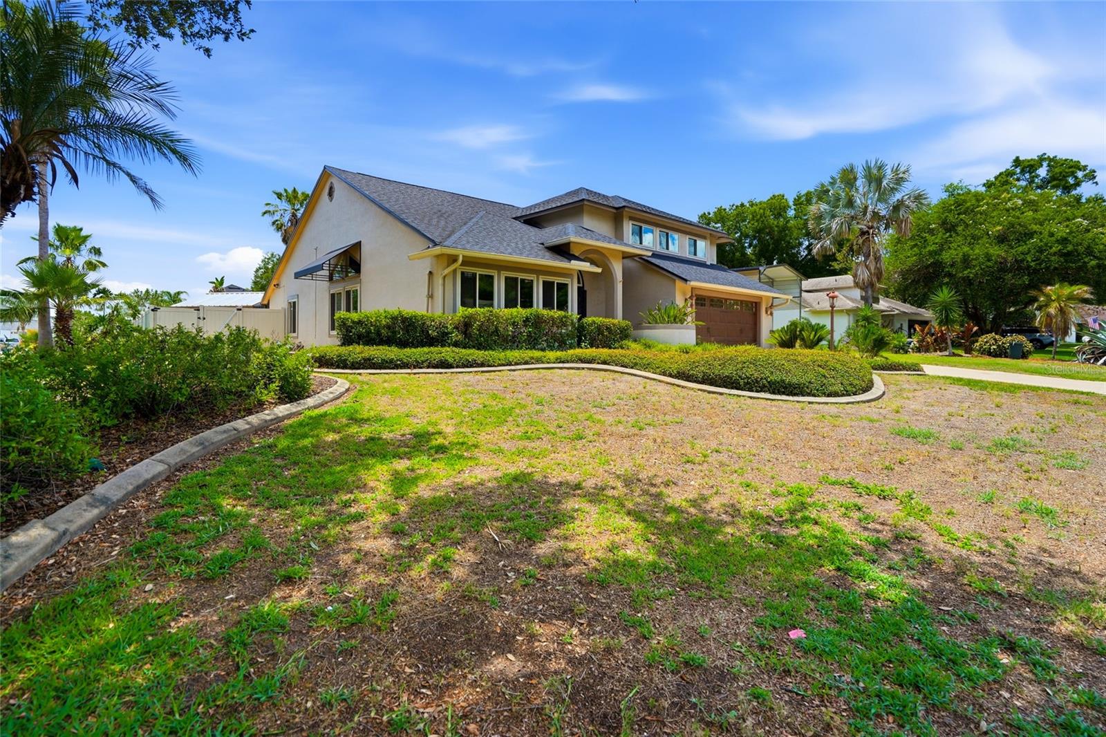 2715 Mock Orange Court, FL