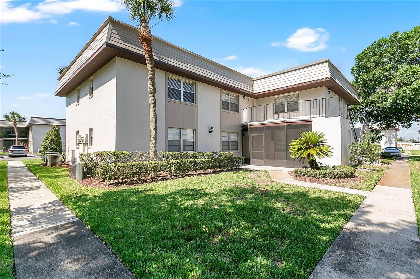11 Windtree Lane, FL