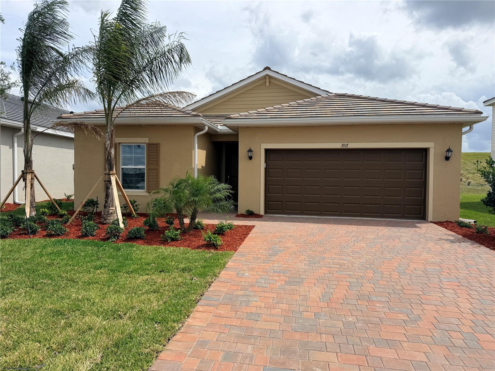 3917 Passion Vine Dr, FL