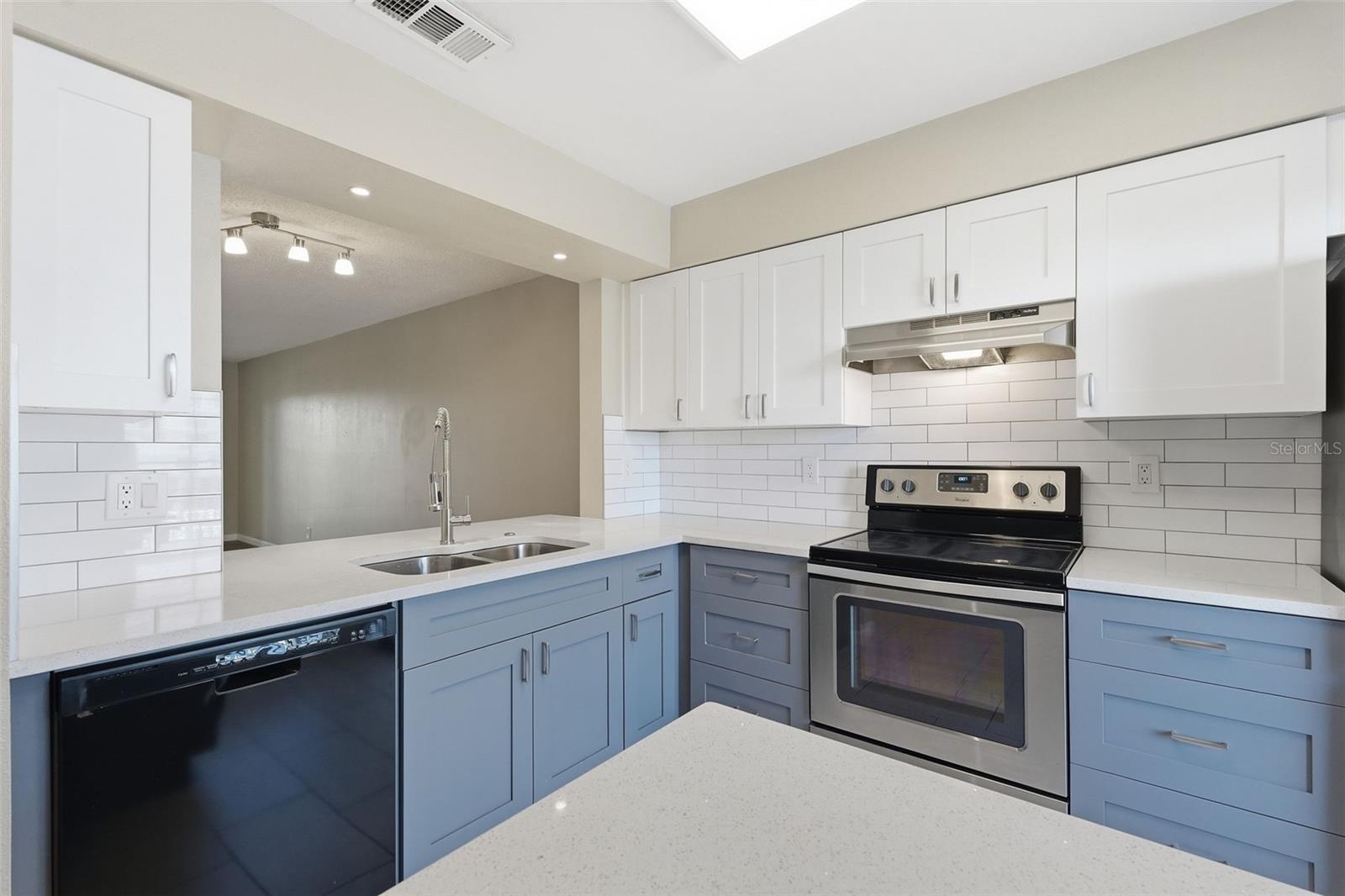 340 Causeway Boulevard, FL