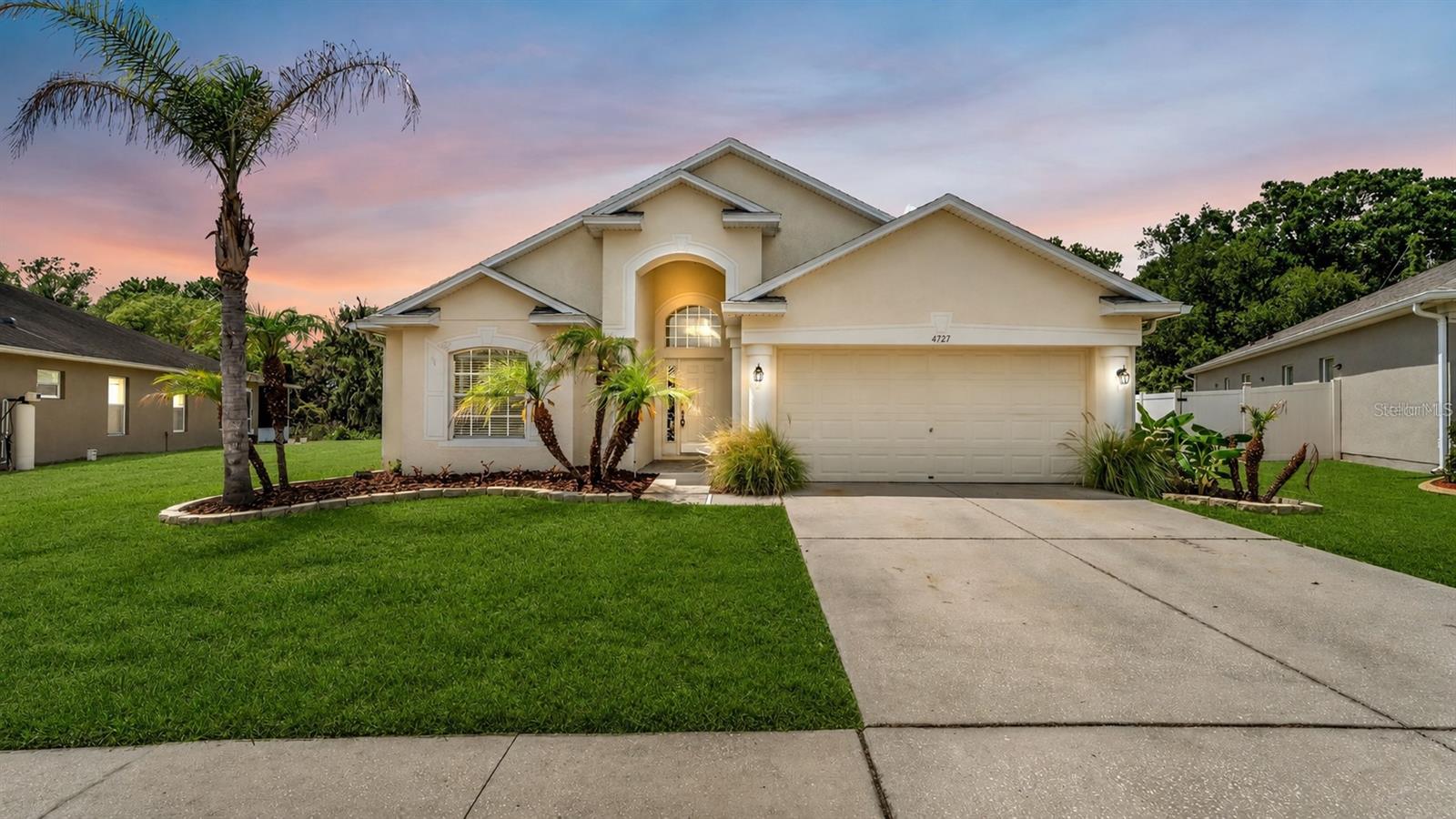 4727 Hickory Stream Ln, FL