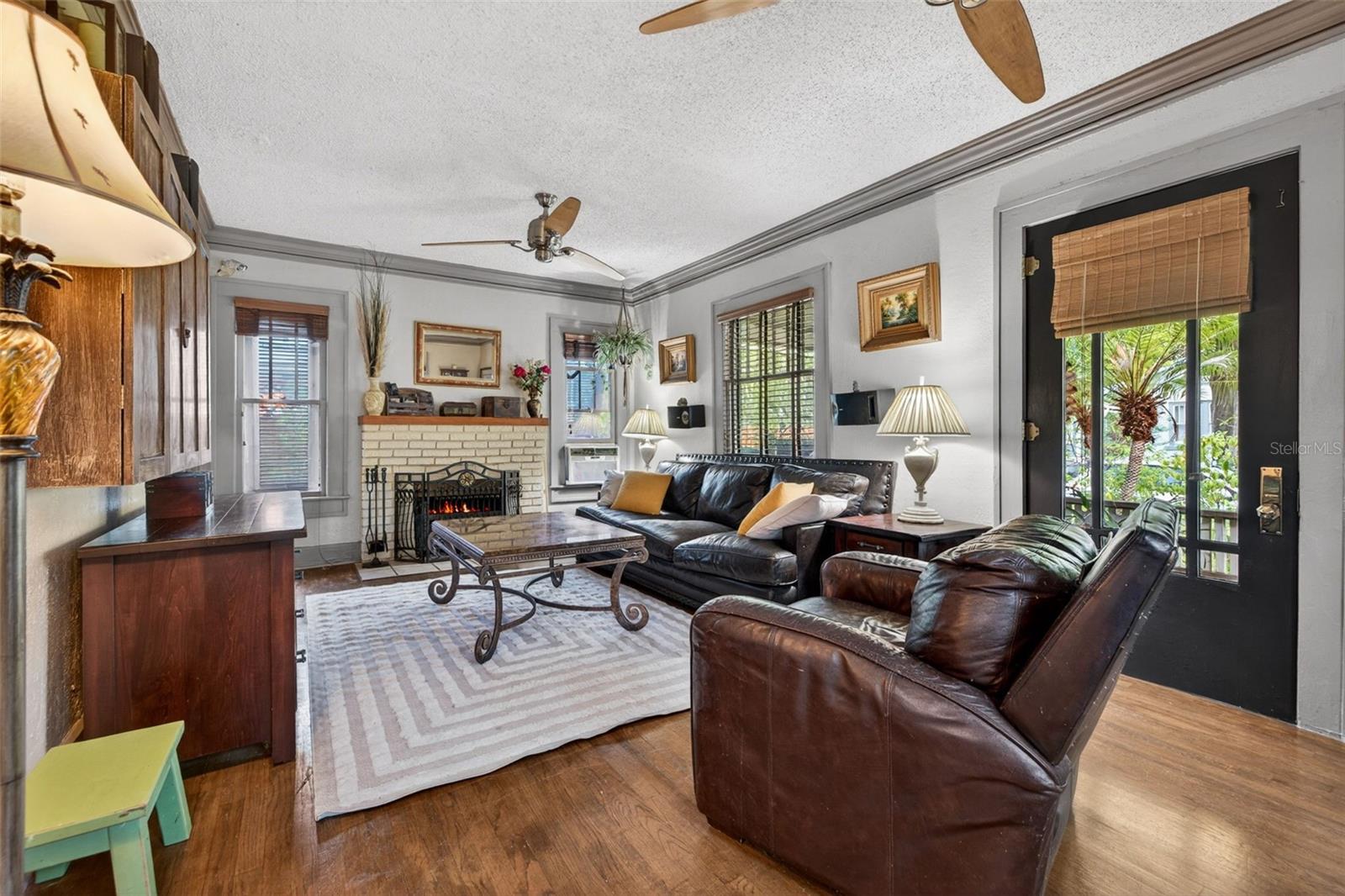 652 8th Avenue, FL