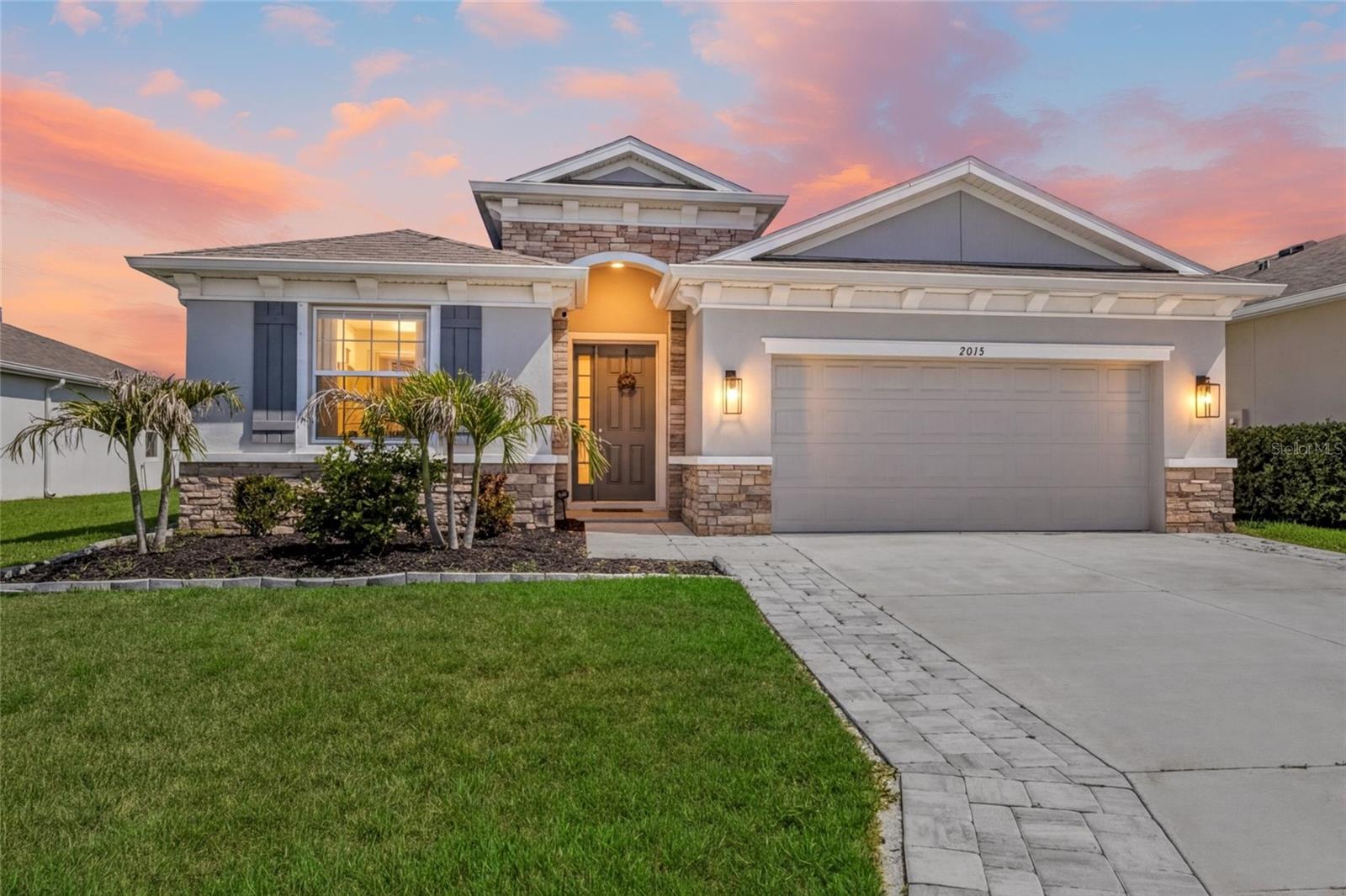 2013 Midnight Pearl Drive, FL