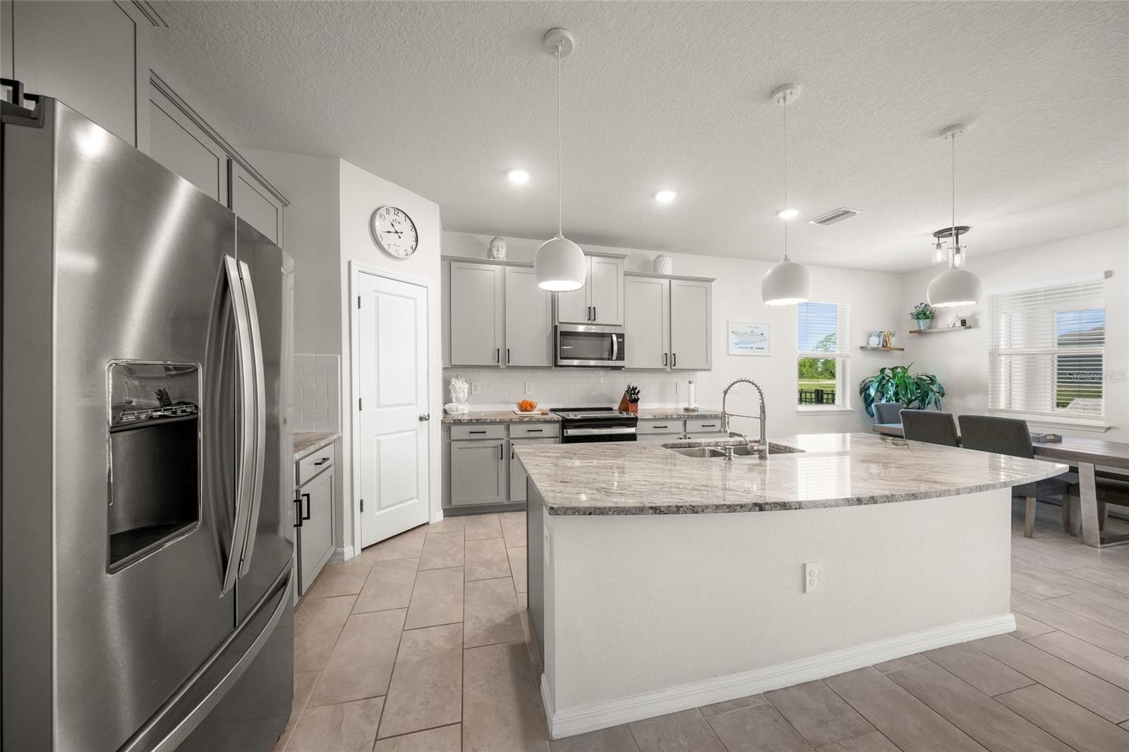 2013 Midnight Pearl Drive, FL
