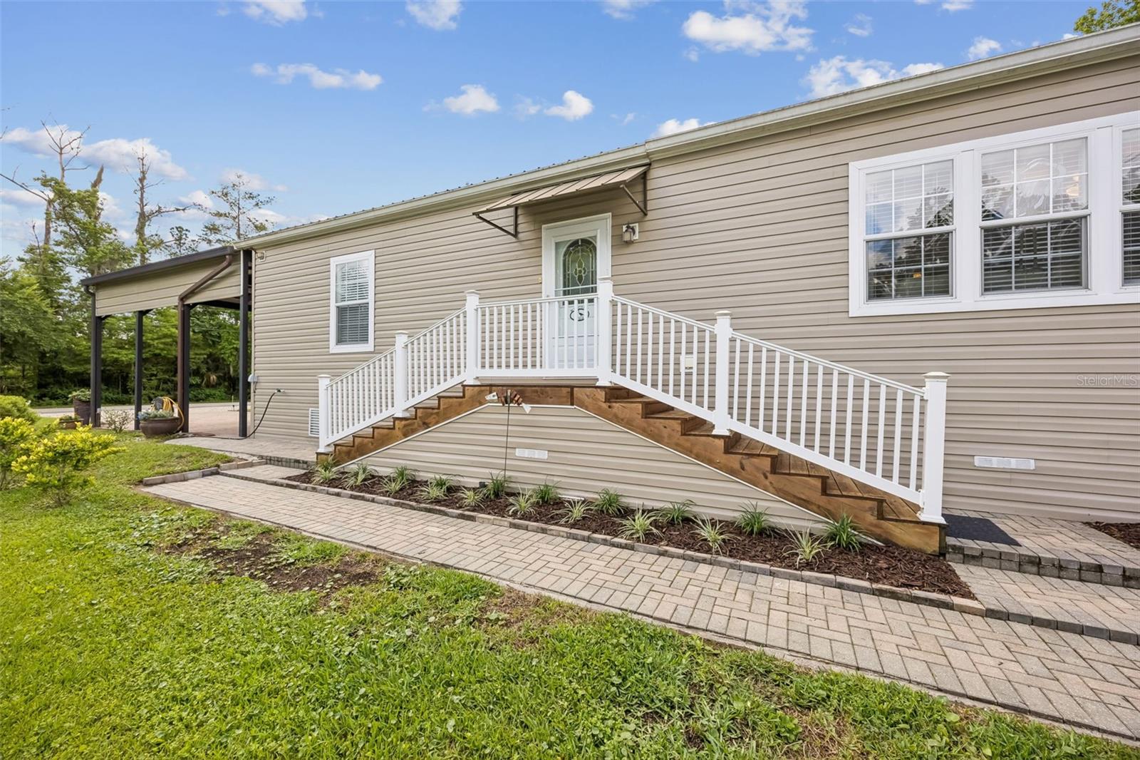 329 Paradise Circle, FL