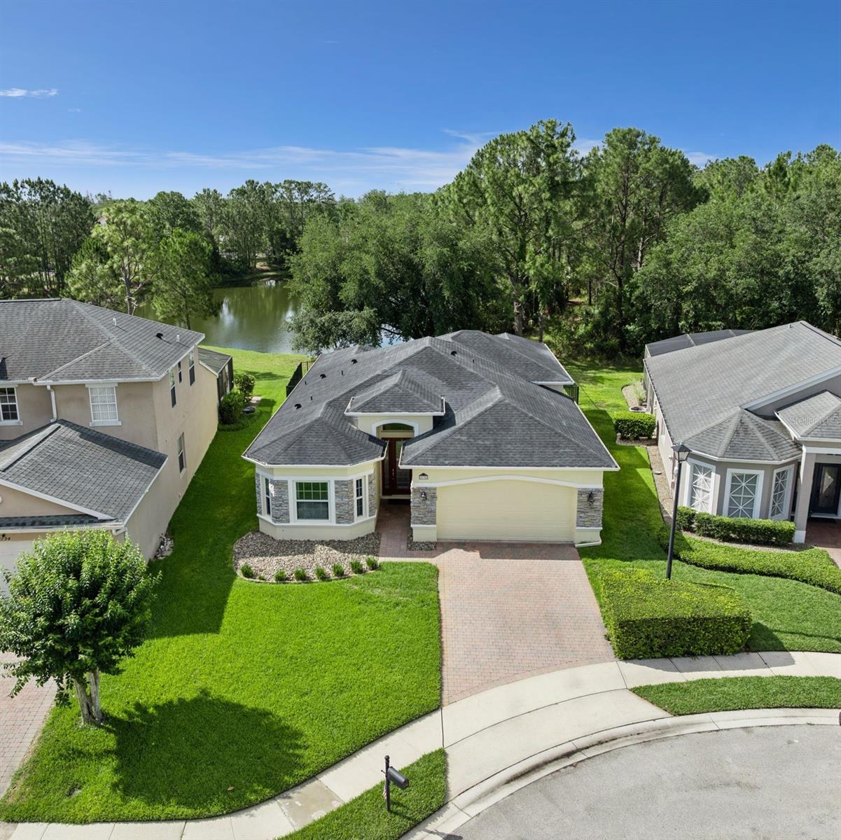2790 Blue Springs Cove, FL