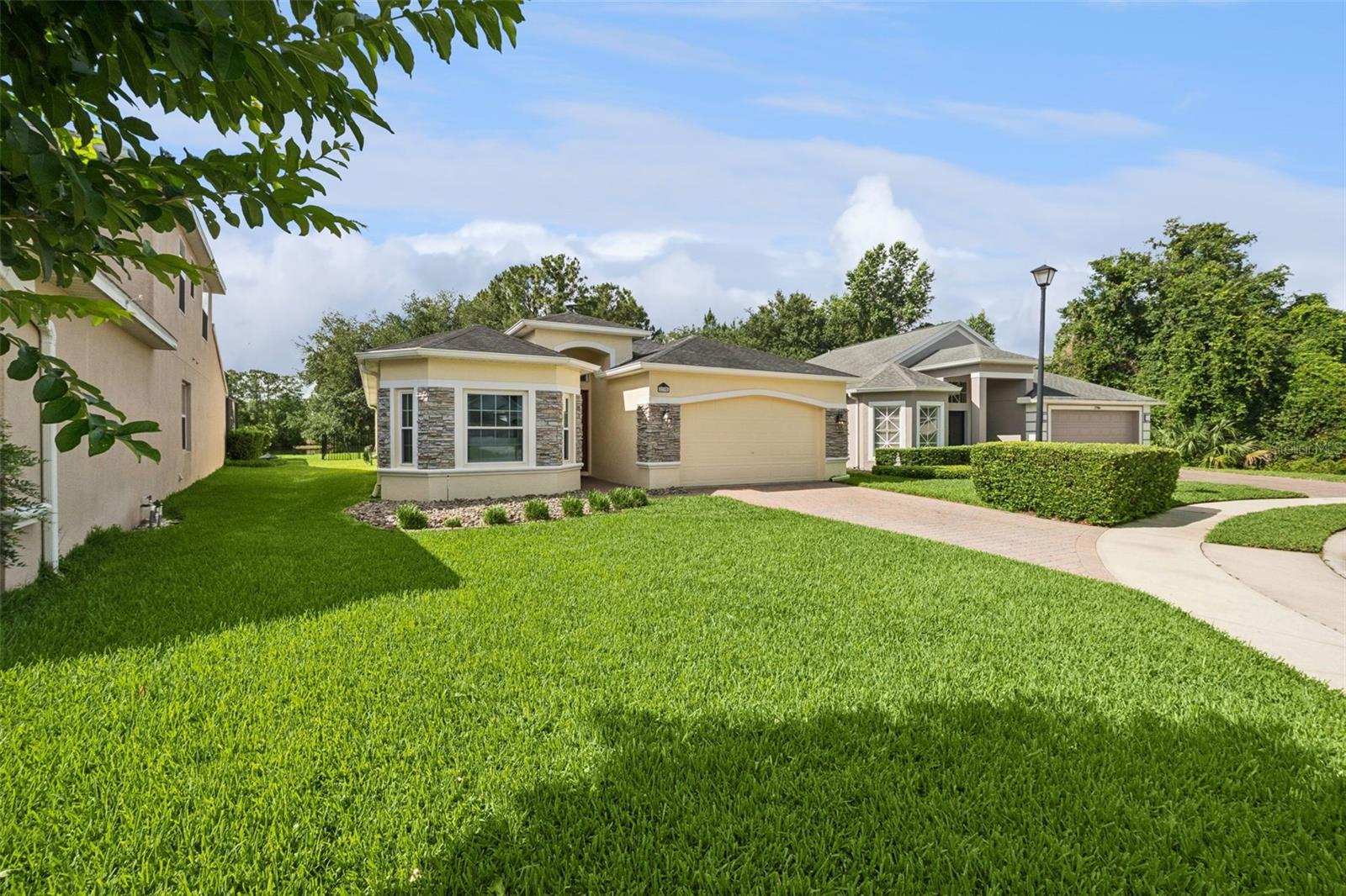 2790 Blue Springs Cove, FL